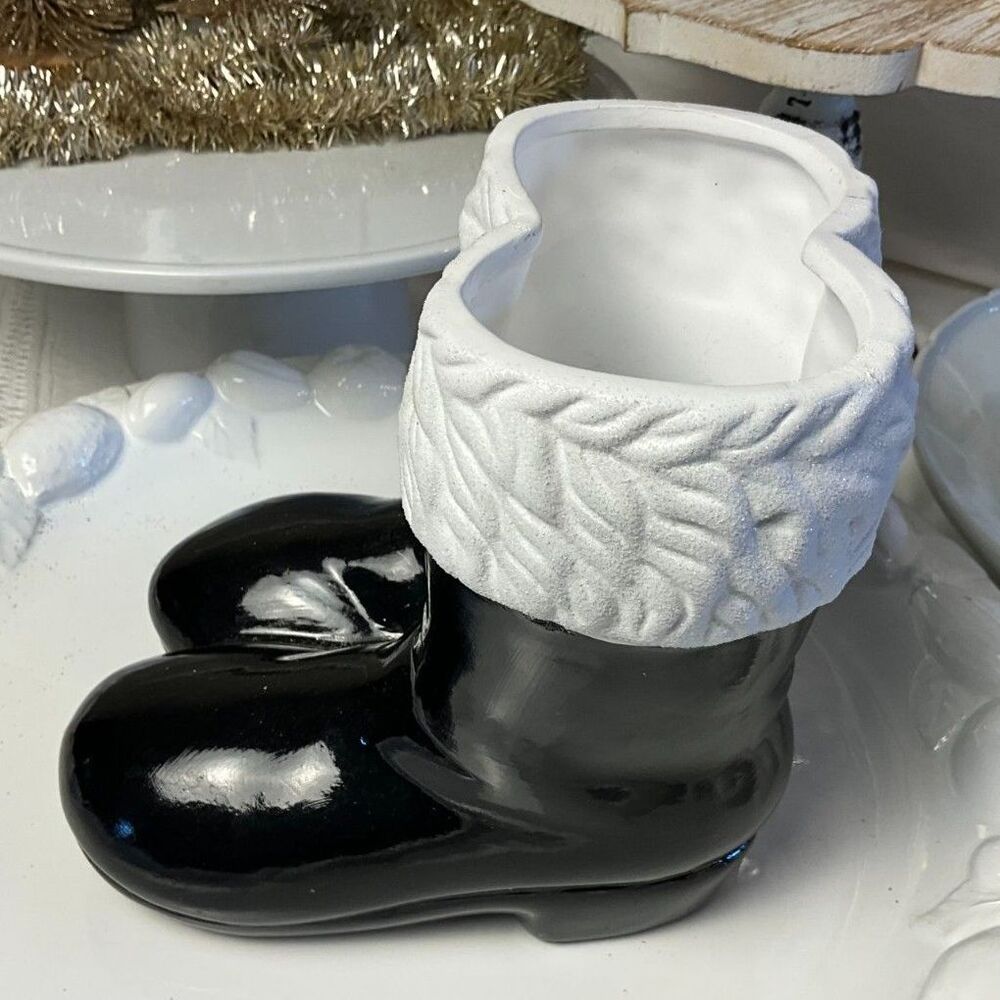 Absolute best! Vintage Ceramic Santa Boot Planter Black Boot Planter - Picture 3 of 7